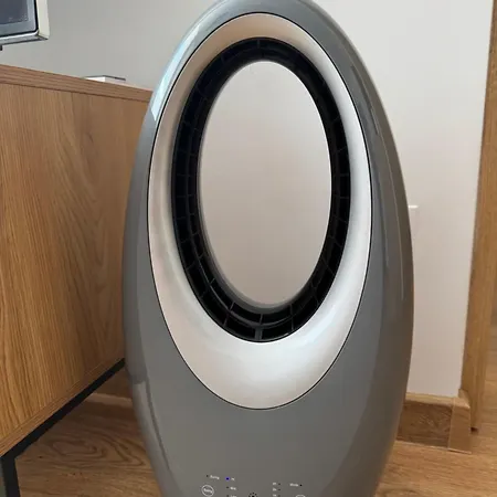 Between The Bridges *