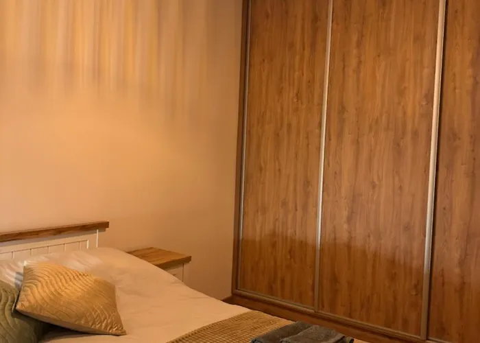 Between The Bridges 아파트 *